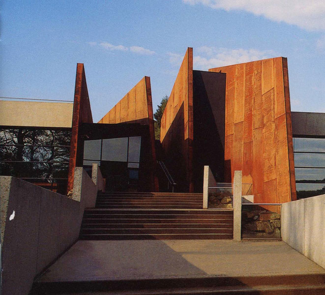 L’architecture et la scénographie du Centre de la Mémoire